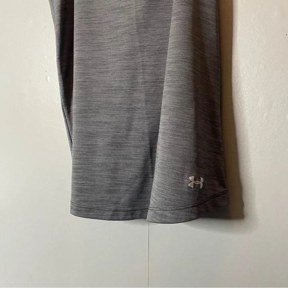 Under armour racerback tank top heather gray size medium - Picture 3 of 7